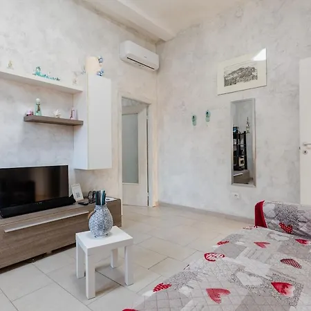 Дом отдыха Relax Ligure-5 Min From The Sea-wifi-parking Казарца-Лигуре