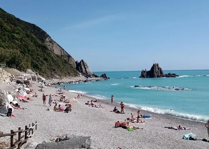 Relax Ligure-5 Min From The Sea-wifi-parking Vakantiehuis *