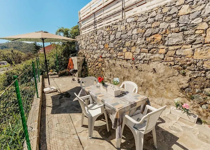 Relax Ligure-5 Min From The Sea-wifi-parking * Casarza Ligure