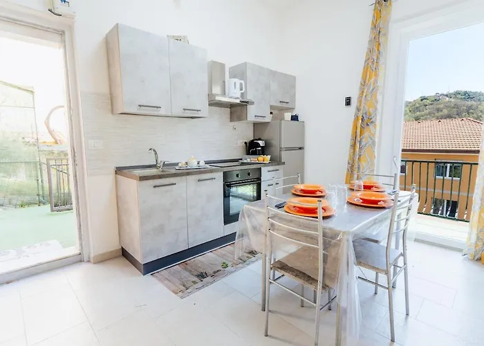 Relax Ligure-5 Min From The Sea-wifi-parking *